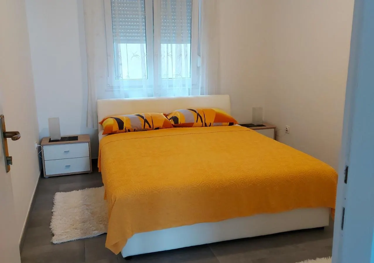 Apartment Apartmani Mare Novi Vinodolski